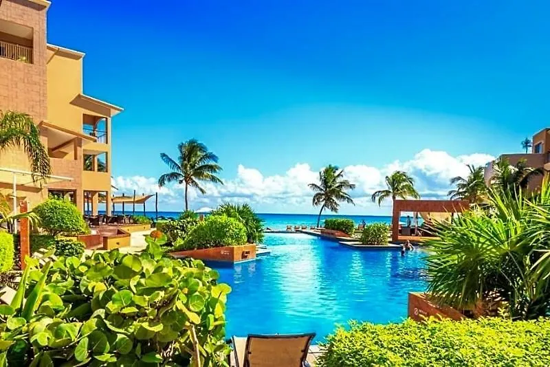 Condo El Faro Coral By Playa Paradise Playa del Carmen Hotel